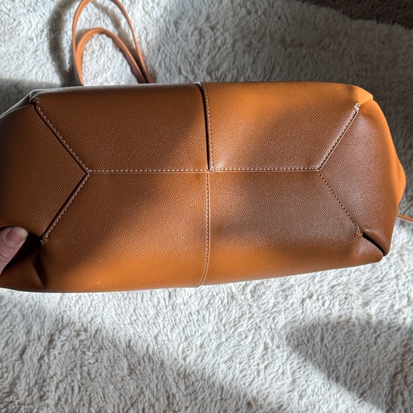 Large Brown designer Tote Bag - Picture 7 of 10